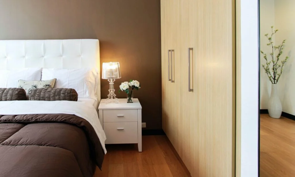 fernkarlascleaning air bb room scaled e1707610382433